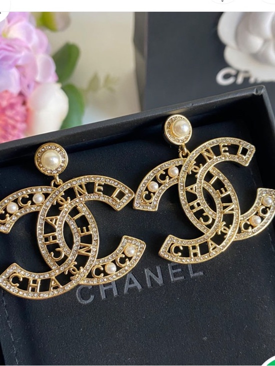 CHANEL Jewelry - CHANEL Gold-tone Crystal and Pearl CC Drop Earrings with box and bag